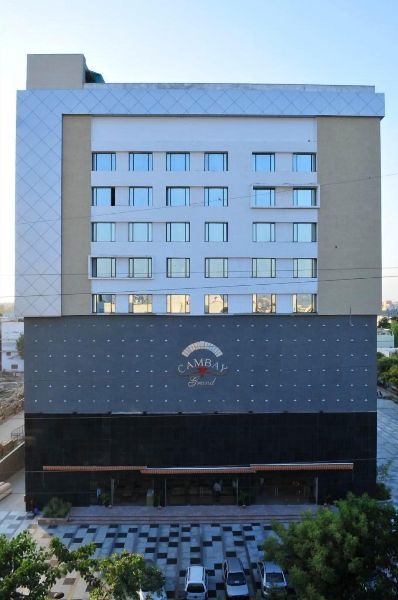 Hotel The Cambay Grand Ahmadábád Exteriér fotografie