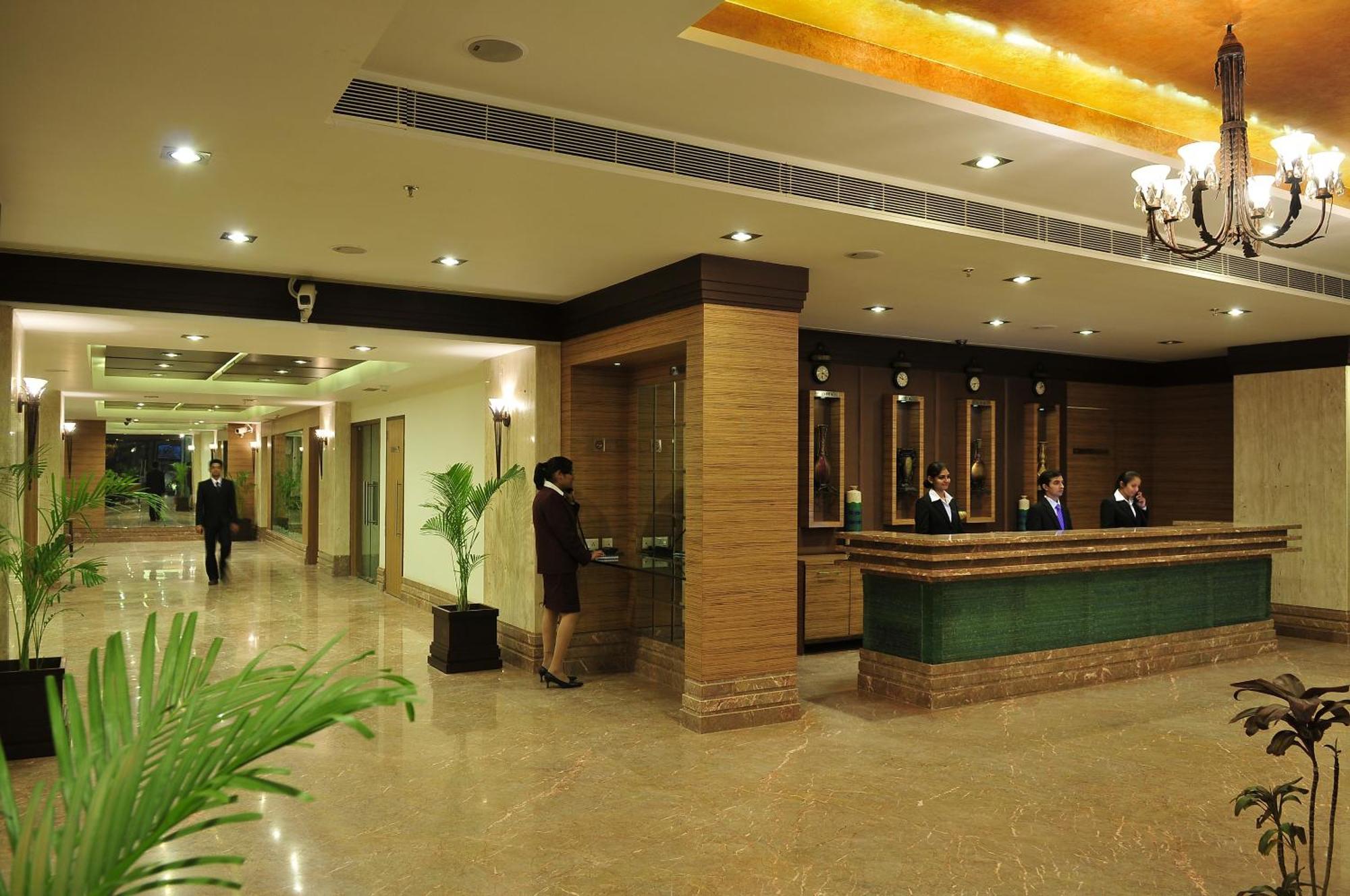 Hotel The Cambay Grand Ahmadábád Exteriér fotografie