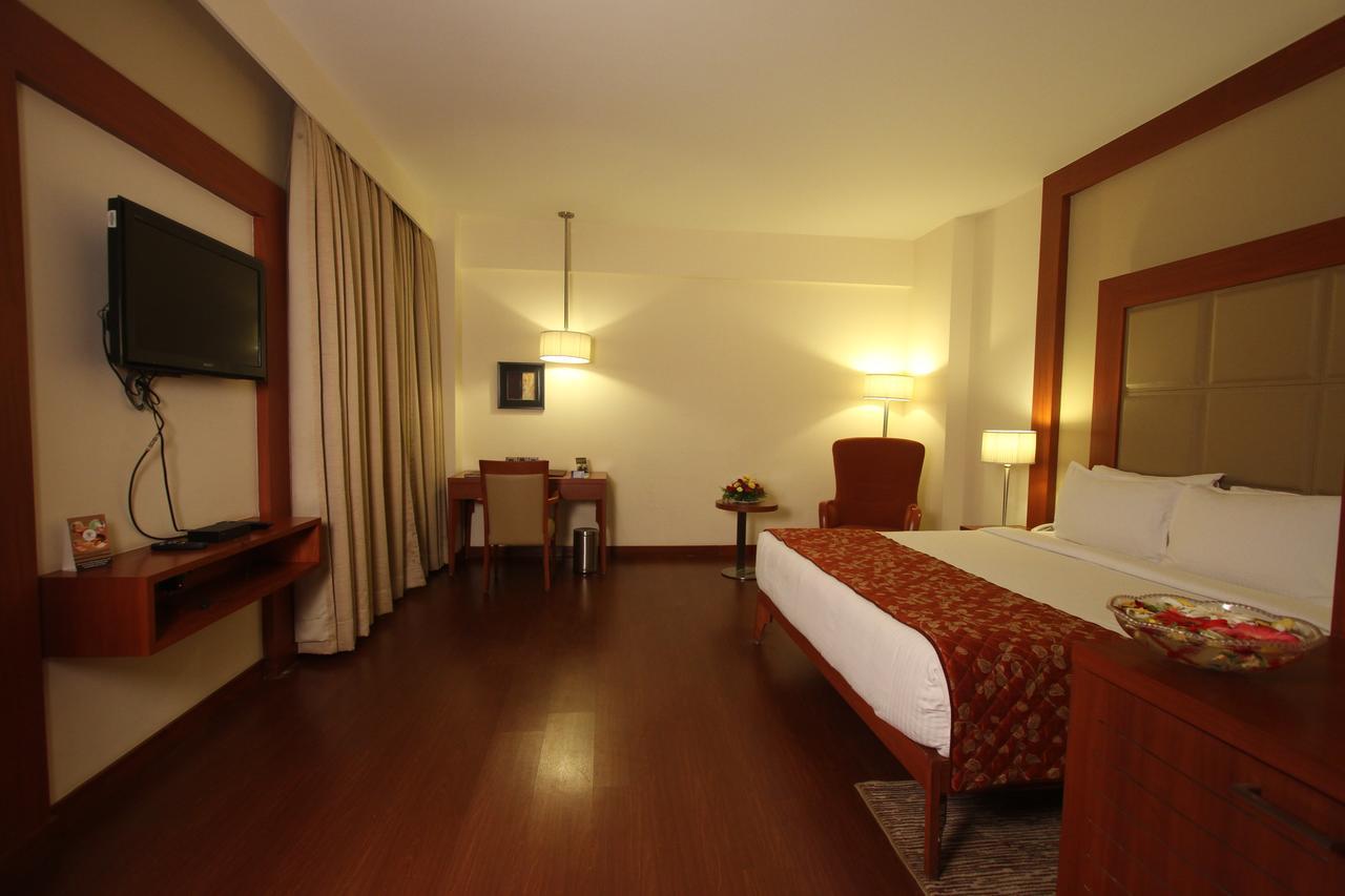 Hotel The Cambay Grand Ahmadábád Exteriér fotografie