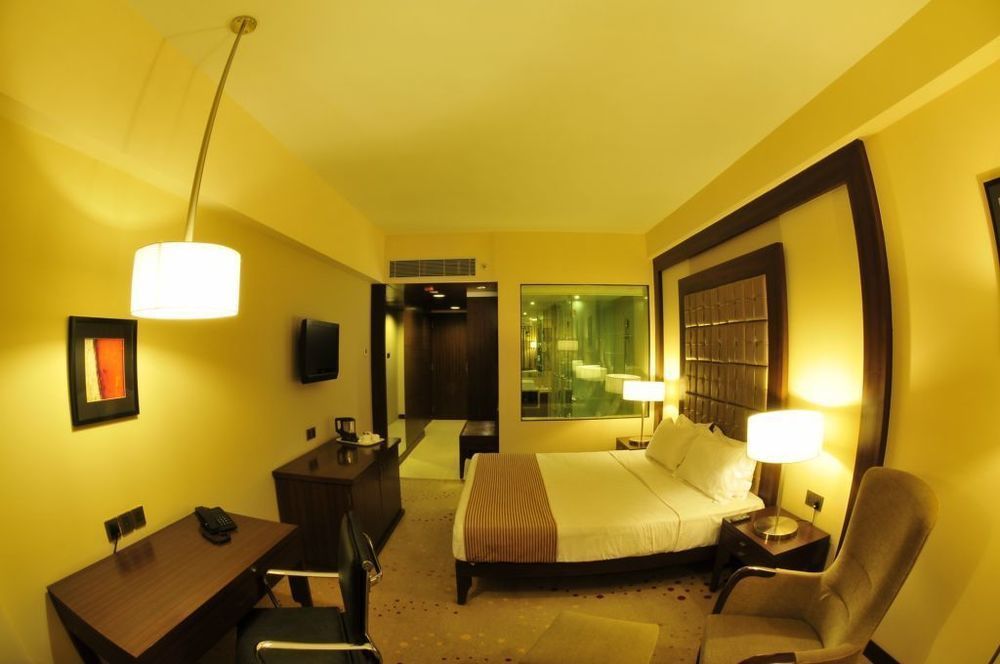 Hotel The Cambay Grand Ahmadábád Exteriér fotografie